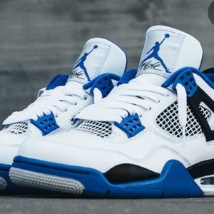 Meet your Posher, Maxx